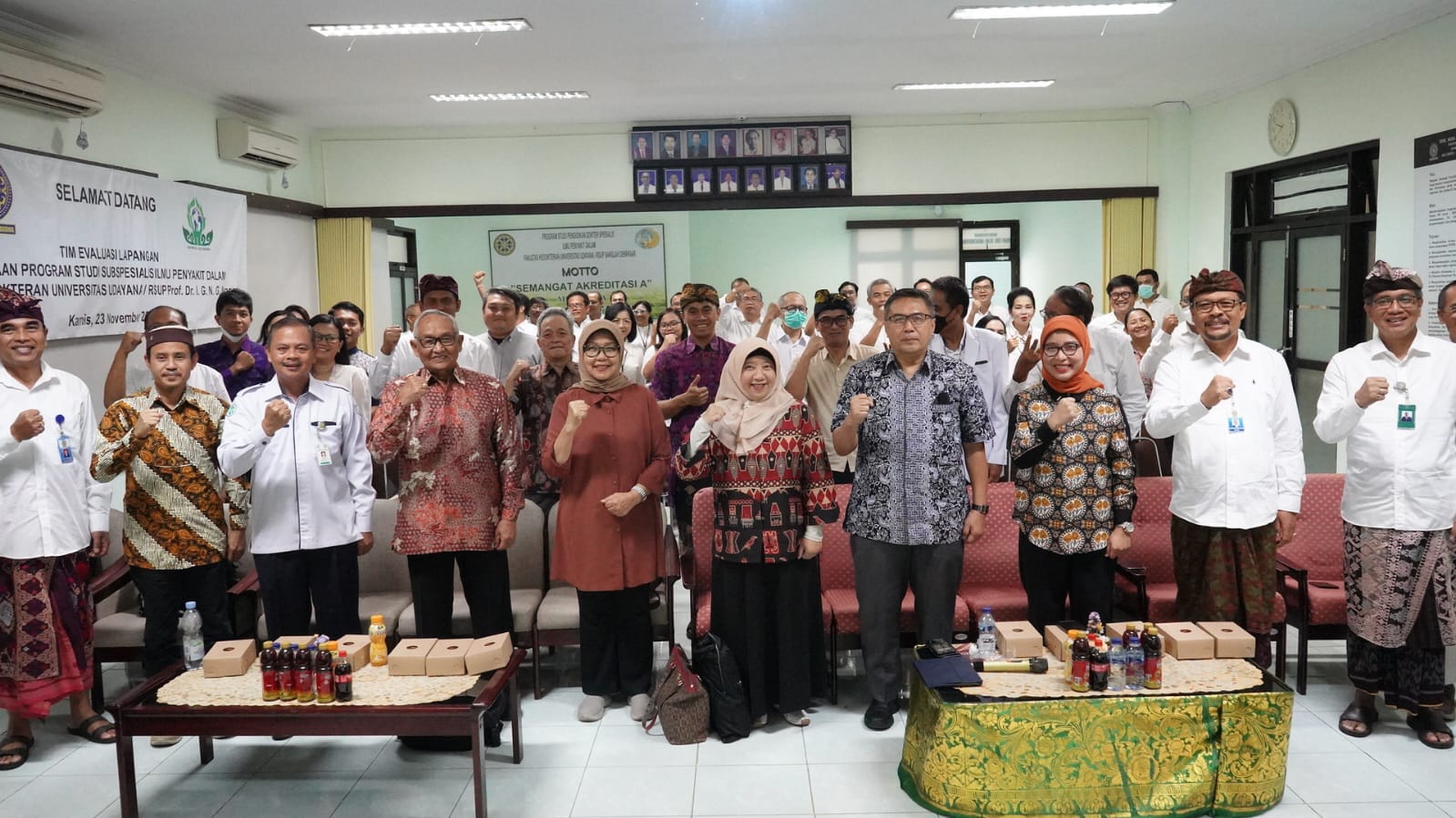 Visit of the Evaluation Team for Proposed Implementation of the Internal Medicine Subspecialty Study Program at Udayana University