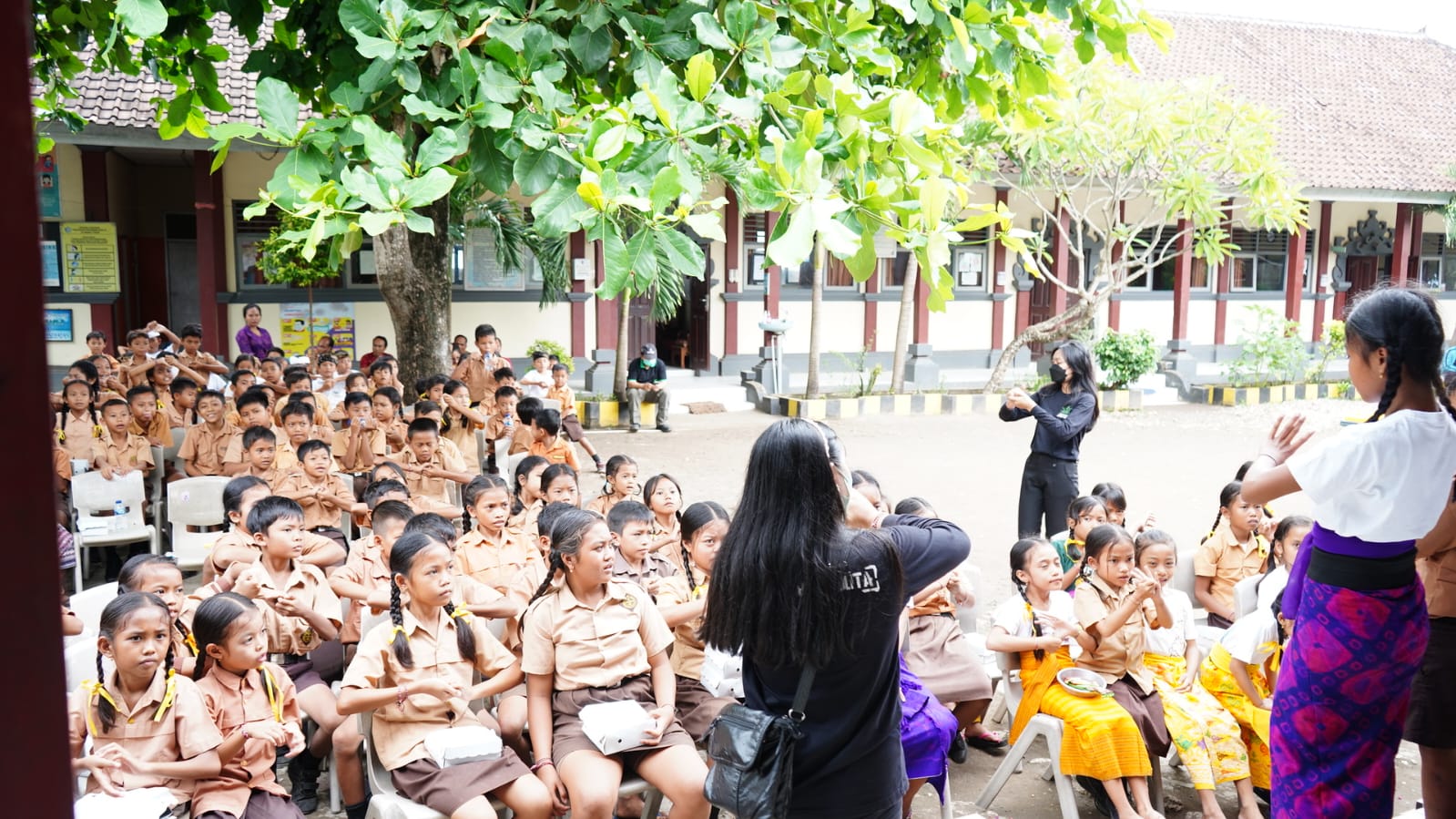 SDN 4 Suana, Nusa Penida, Klungkung, Bali Clean and Healthy Lifestyle Behavior Campaign