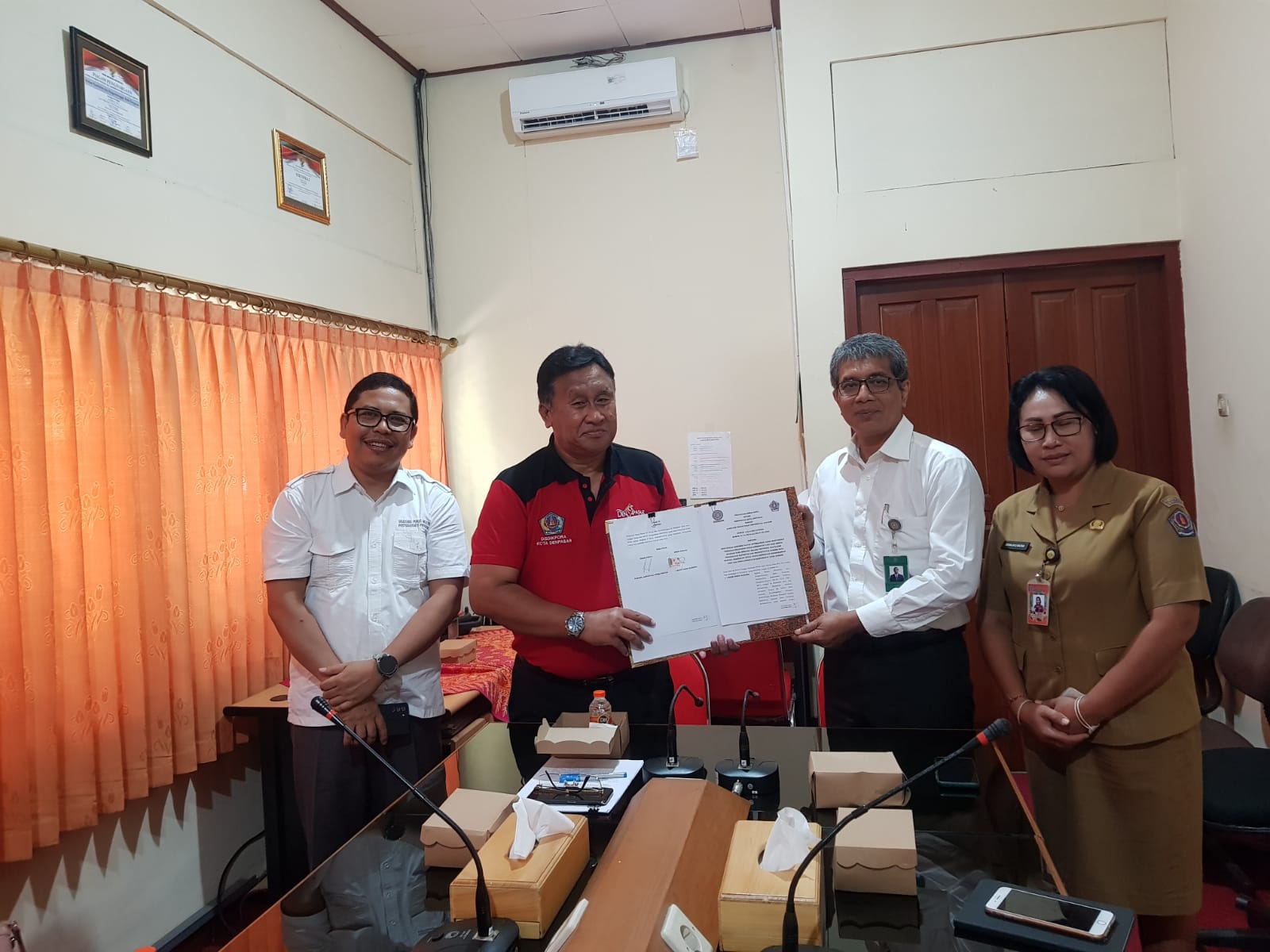 Penandatanganan Perjanjian Kerja Sama Fakultas Kedokteran Unud dengan Badan Penelitian dan Pengembangan Kota Denpasar